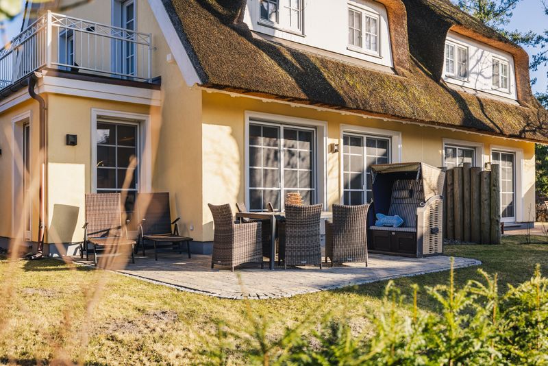 Wohnästhetik unter Reet im Ostseebad Prerow